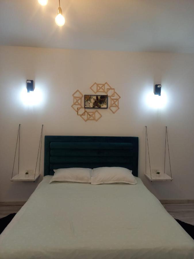 Belleview Garden Studio Apartment Sinaia Ngoại thất bức ảnh